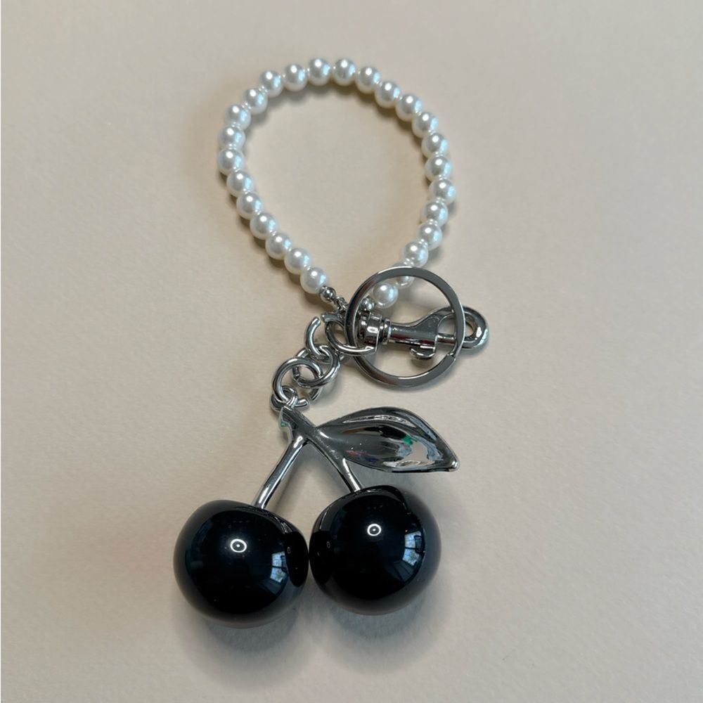 Pearl Beaded Cherry Keychain S1037